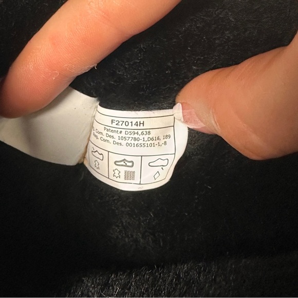 UGG Bailey Button Triplet II Sheepskin Tall Boots Black Size 8 - Picture 3 of 13